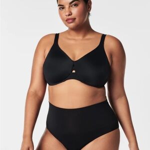 Spanx Low Profile Minimizer Full Coverage Black Bra